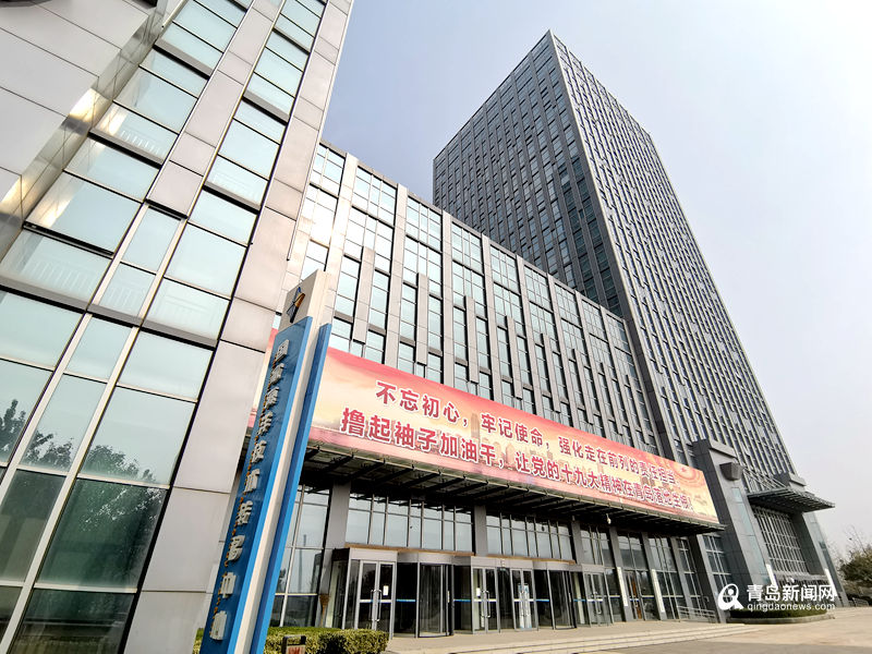 具体薪酬分配办法由管委会在薪酬总额内,按照以岗定薪,以绩定薪,奖优