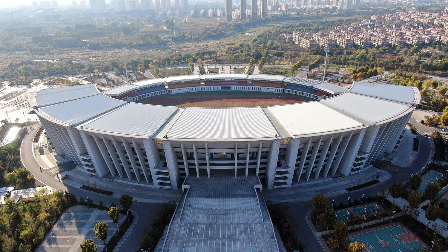 造型超治愈!500米高空瞰平度奥体中心