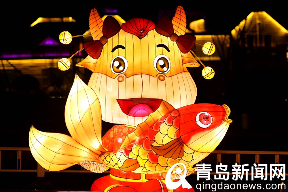 金沙滩啤酒城点亮十二生肖花灯生肖牛花灯萌萌哒